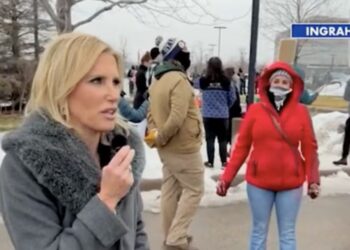Fox News Host Moans About Being Given the Finger at Anti-ICE Protest