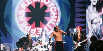 The Red Hot Chili Peppers Classic That Anthony Kiedis Insisted Wasn’t the Right Fit for the Band