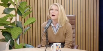 Claire Danes Says ‘Little Women’ Director Lied About Reshooting Her Death Scene After She ‘Got a Little Carried Away’