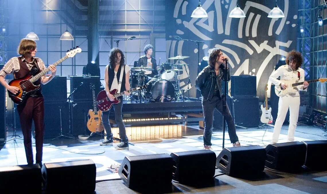 3 of the Best Rock Subgenres to Come Out of the 1990s (And Yes, I Included the Divisive One)