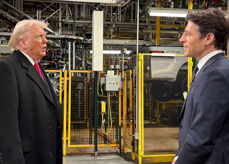 MAGA-Coded CBS Anchor Takes the Bait on Height Trolling