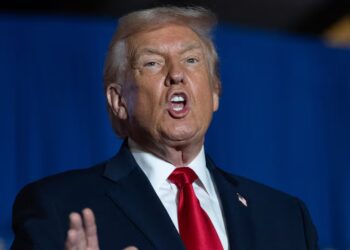 MAGA Turns on Trump Over Luxury Resort Design