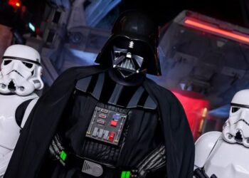 ‘Star Wars’ Shakeup: Disneyland Walks Back Galaxy’s Edge Theme, Adds Darth Vader and Han Solo