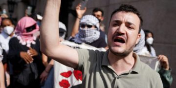 Judge limits government actions against plaintiffs in free speech case