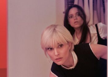 Natalie Portman and Jenna Ortega on What Drew Them to Cathy Yan’s Dark Satire ‘The Gallerist’