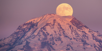 February’s Snow Moon Is Coming. Here’s When (and How) to See It.