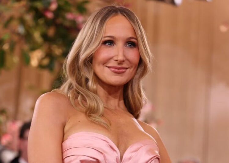 Nikki Glaser Says Political Humor Didn’t Belong at the Golden Globes: ‘It’s Not Funny’