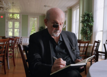 Harrowing Salman Rushdie doc ‘Knife’ leaves Sundance gasping