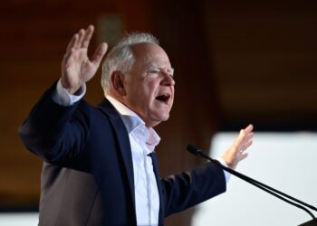 Justice Dept. launches criminal investigation of Minnesota governor