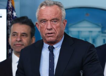 RFK Jr. Is Humiliated in Real Time by Quacking Duck