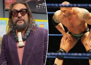 Jason Momoa reveals who would win in a cage match between him and co-star Dave Bautista