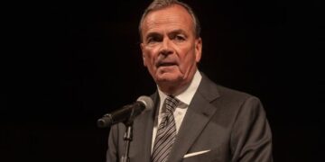 Rick Caruso Confirms He Won’t Run for Mayor or Governor in 2026: ‘Deeply Disappointed to Step Back’