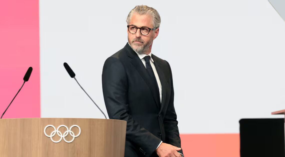 LA Olympics Chief Flirted With Ghislaine for ‘Massage’