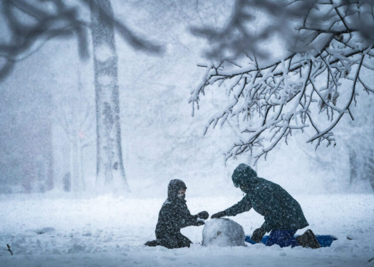 Dangerous snow and ice storm set to hit D.C. region tonight