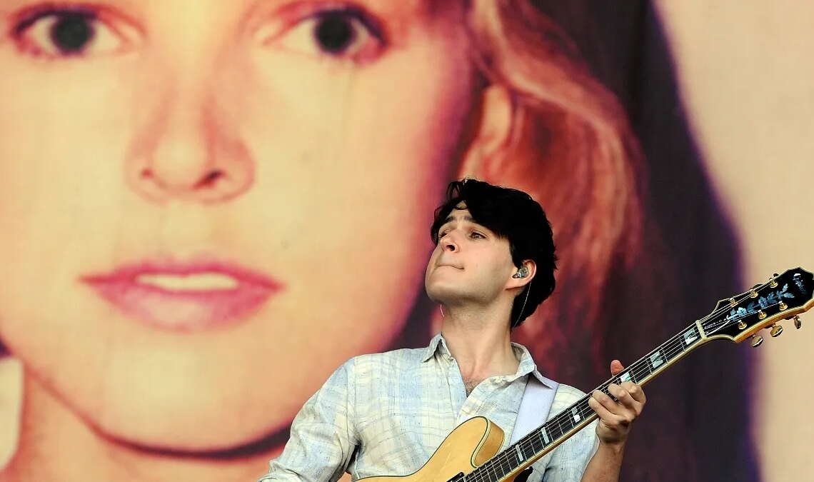 Vampire Weekend vs. a Disappearing Photographer: The Dramatic Saga of the Contested ‘Contra’ Album Cover