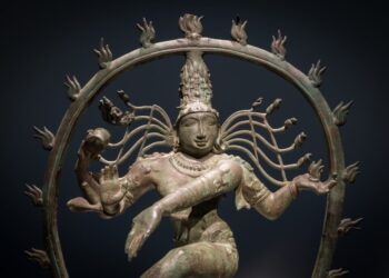 Smithsonian Asian art museum to return three stolen bronzes to India