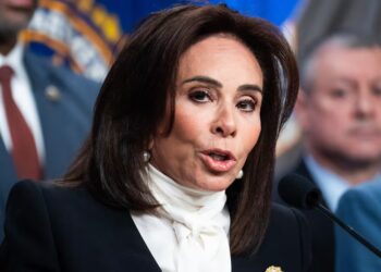 Trump Goon ‘Judge’ Jeanine Pirro Busted Persecuting Senator
