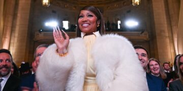 White House Insider Torpedoes Nicki Minaj’s $1M Gold Card Flex