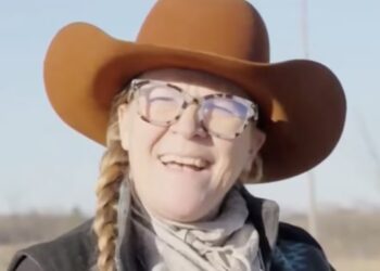 Trump-Voting Farmer Says Prez Has Pushed Her Toward Dems