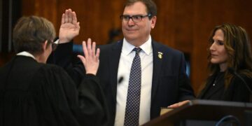 Judge disqualifies U.S. attorney in Albany investigating Letitia James