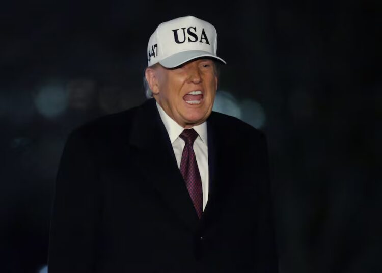 Trump Envoy Frozen Out by Dogsledders Amid Greenland Feud