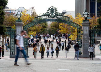 College enrollment hits 10-year high, fueled by community college growth