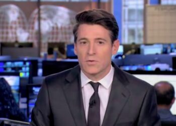 MAGA-Coded CBS Anchor Falls Apart in Evening News Debut