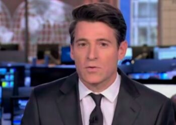 CBS Staffers Mortified After MAGA-Coded Anchor’s Botched Debut