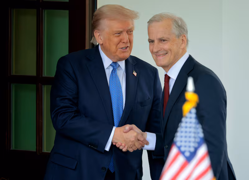 WASHINGTON, DC - APRIL 24: U.S. President Donald Trump welcomes Norway's Prime Minister Jonas Gahr Store to the White House on April 24, 2025 in Washington, DC. The leaders are expected to discuss security, trade, NATO and the war in Ukraine. (Photo by Chip Somodevilla/Getty Images)