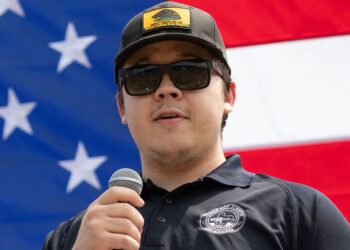 Trigger-Happy Kyle Rittenhouse Breaks Ranks With Trump After Nurse Killing