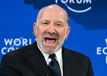 Trump Goon Blasted With Heckles and Jeers as His Davos Event Goes Off the Rails