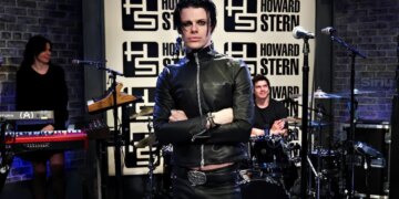 Yungblud Releases Dark, Reimagined Version of His Song ‘Zombie’ With The Smashing Pumpkins