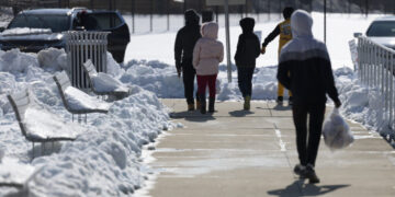 D.C.-area school delays and closings for Friday