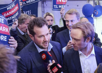 From Davos to Minneapolis to D.C., Trump is facing sharper pushback