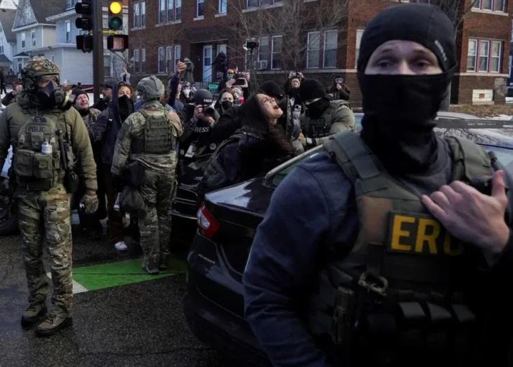 ‘Barbaric!’ Outrage after ICE agents drag screaming woman out of car window