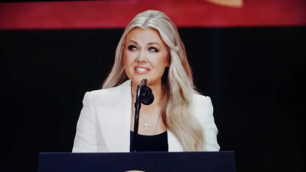 ‘Pure evil’: MAGA hosts freak out over drag queen dressing as Erika Kirk