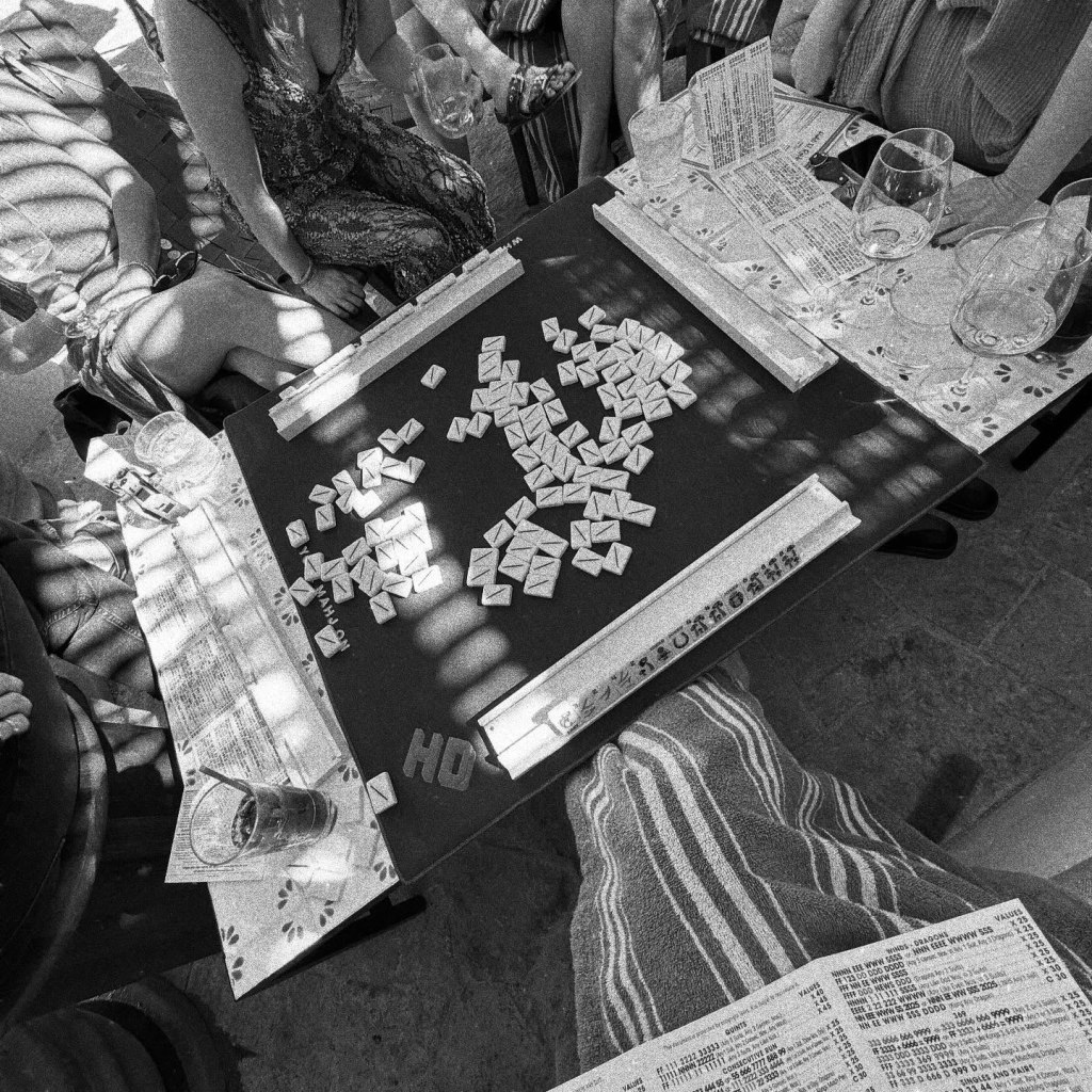 Ashley Tisdale was missing from 'toxic' celeb mom group's bougie fall getaway
Oct 11, 2025