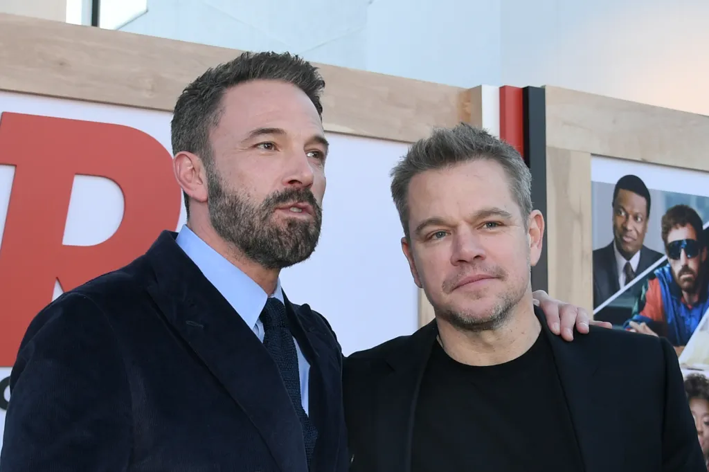 Ben Affleck and Matt Damon on the red carpet at the 