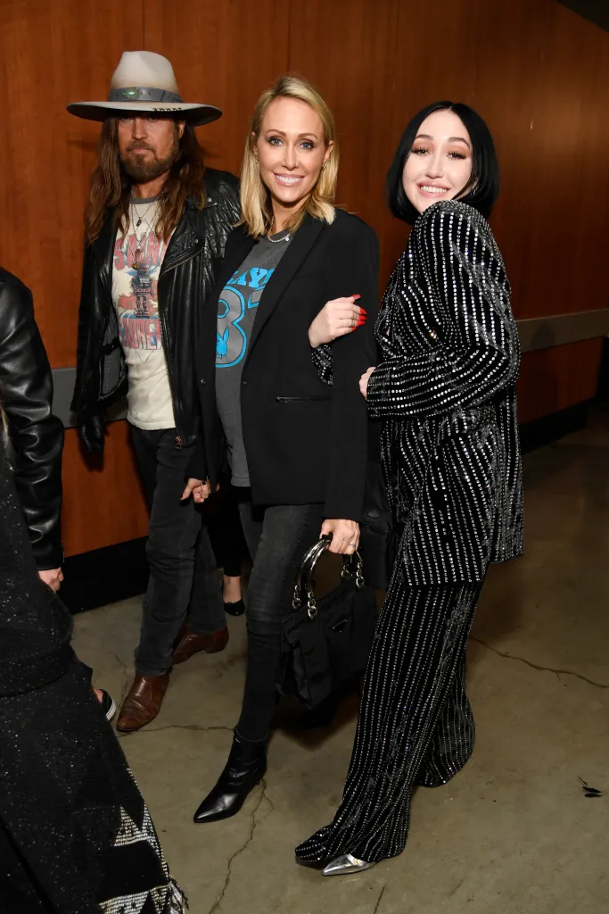 Billy Ray Cyrus, Tish Cyrus, and Noah Cyrus backstage at the 61st Annual GRAMMY Awards.