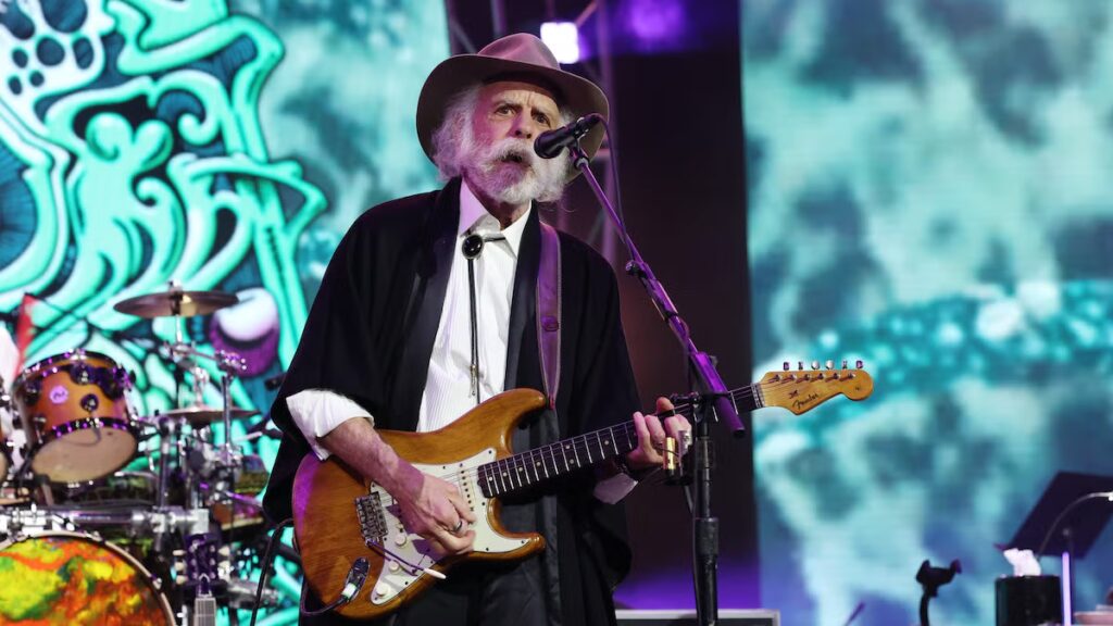 Bob Weir, Grateful Dead Guitarist and Co-Founder, Dies at 78