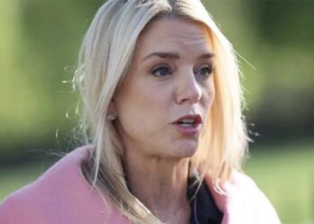 ‘Something doesn’t feel right’: Bondi catches flack for announcement after Maduro capture