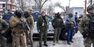 Decade-old probe found immigration agents stepped in front of cars to justify shooting