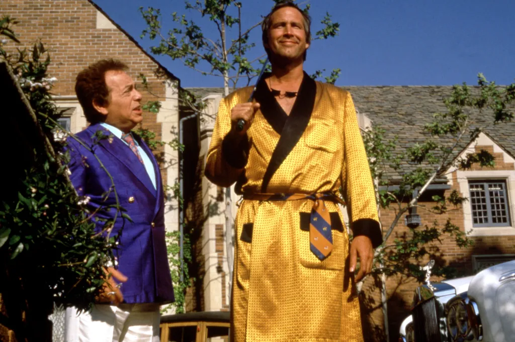 Jackie Mason and Chevy Chase in Caddyshack II.