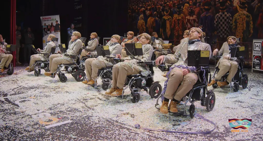 Once on stage at the Falla Theatre, the Hawking impersonators remained in their wheelchairs as confetti rained down.