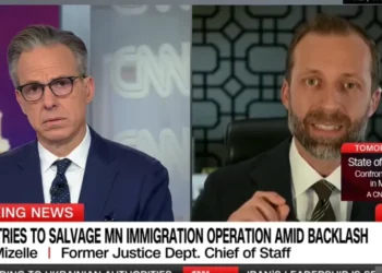 Ex-Trump official left tongue-tied as Jake Tapper tears apart defense of nurse’s killing