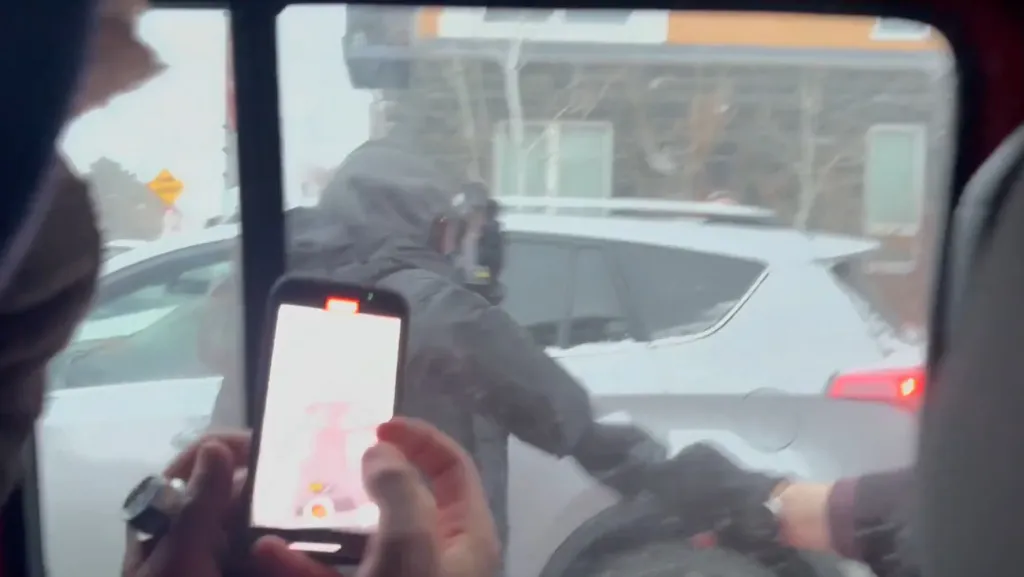 Conservative influencer Nick Sortor robbed of pricey camera, dragged by alleged robber's car in Minneapolis confrontation
