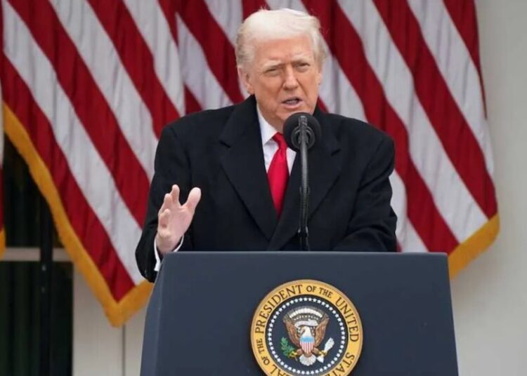 ‘You look foolish’: Biographer says Trump has no way of distracting from weaknesses