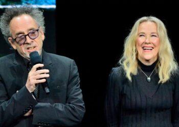 ‘Beetlejuice’ director Tim Burton mourns ‘special’ Catherine O’Hara after her tragic death at 71