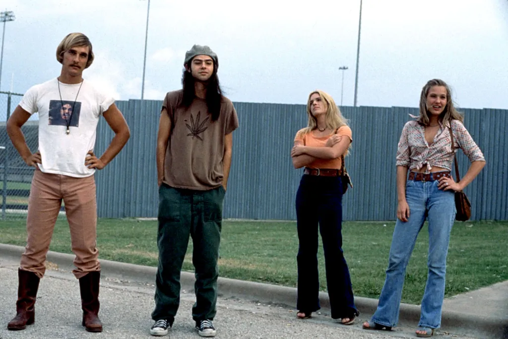 Matthew McConaughey, Rory Cochrane, Deena Martin and Joey Lauren Adams in 