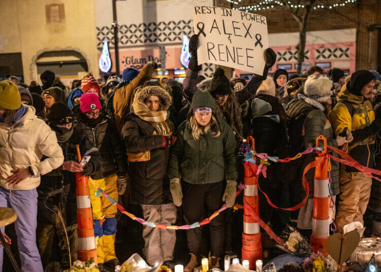 Fact-Checking Trump Officials on Minnesota